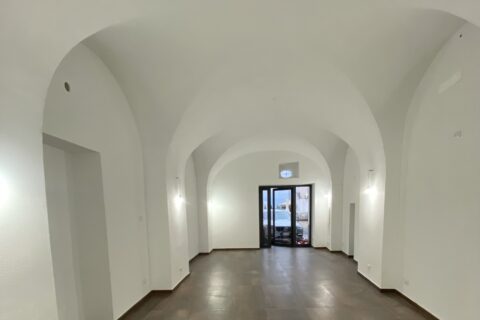 LOCALE COMMERCIALE GAETA (LT)